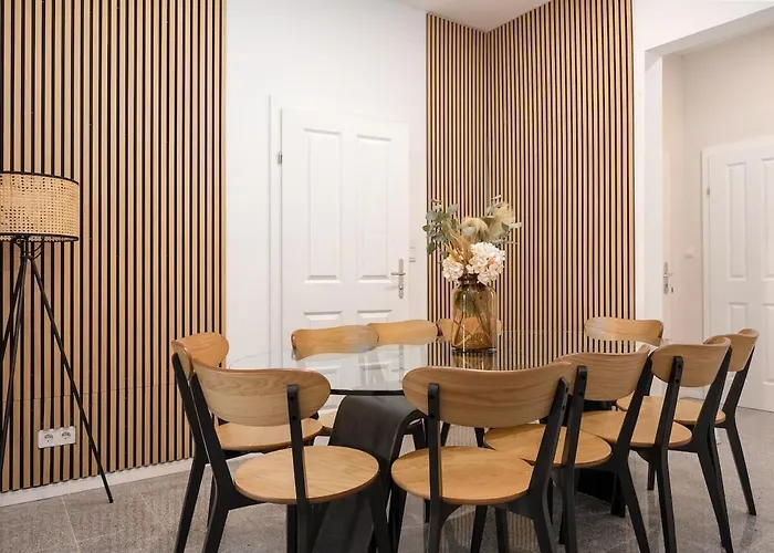 16 Guests I 4br I Near Danube I 5 Min To U1 Διαμέρισμα Βιέννη