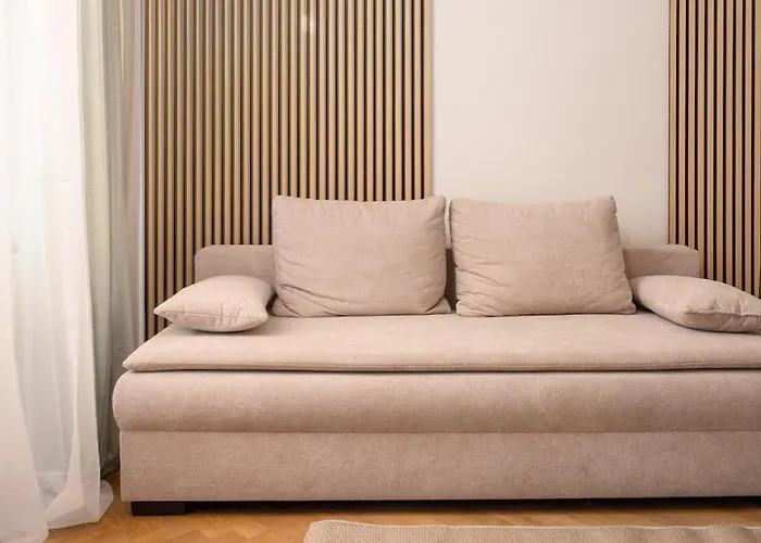 16 Guests I 4br I Near Danube I 5 Min To U1 * Βιέννη